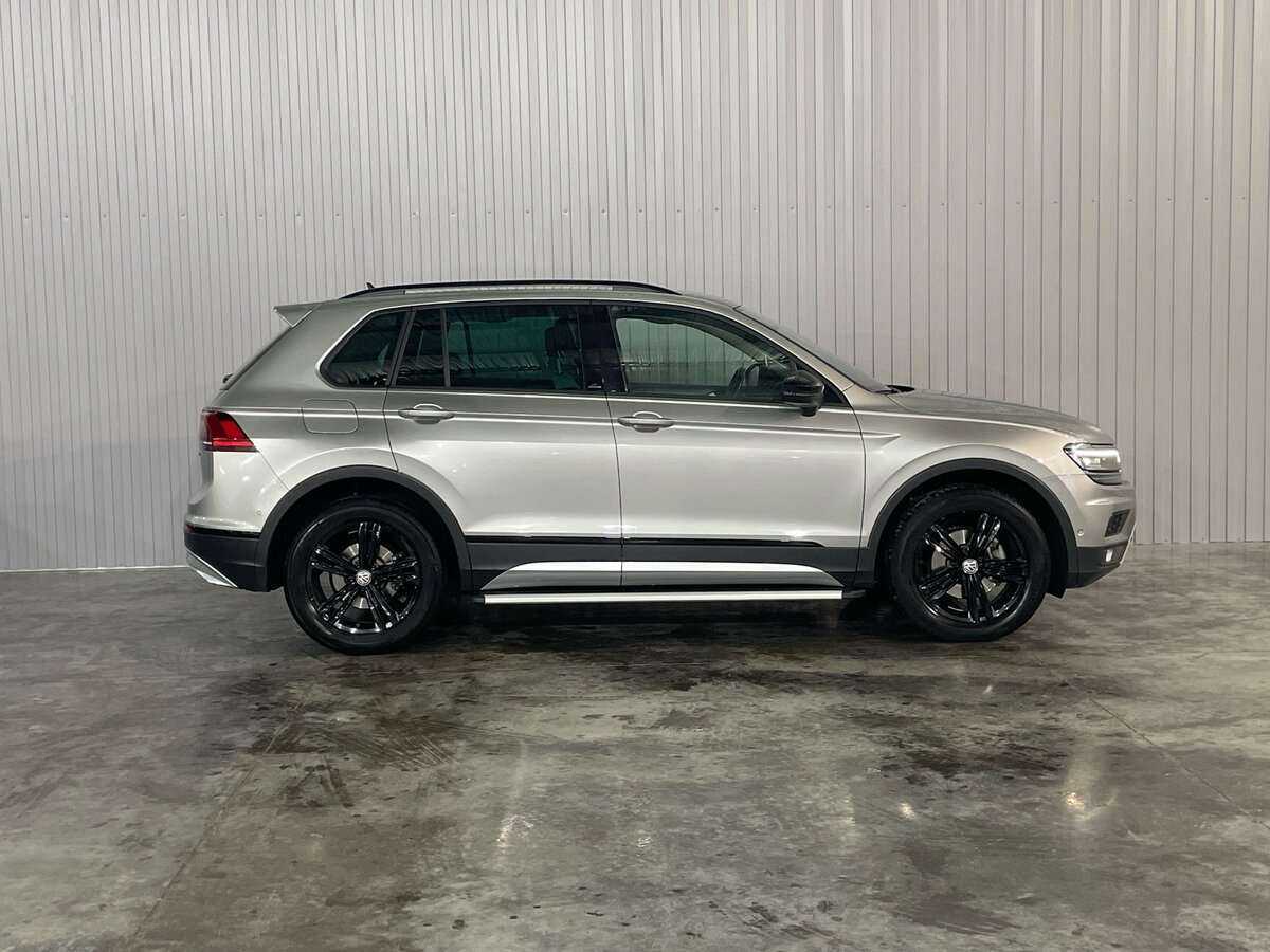 Volkswagen Tiguan, 2019 - фото №4