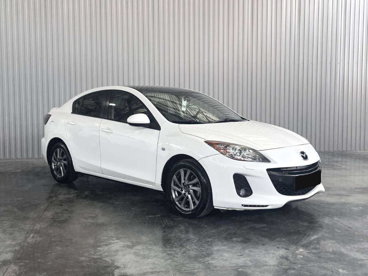 Mazda 3, 2012 - фото №3