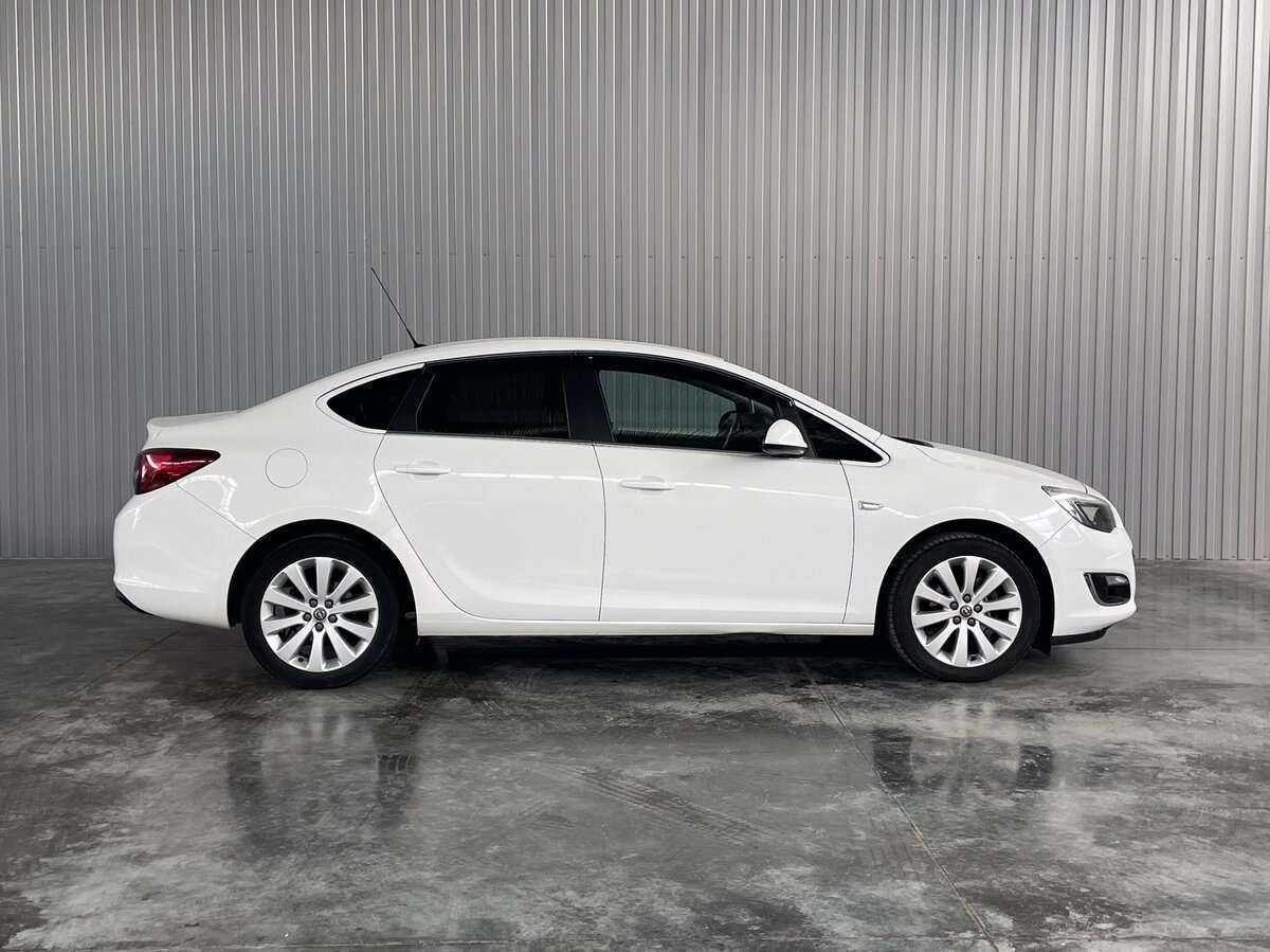 Opel Astra, 2014 - фото №4