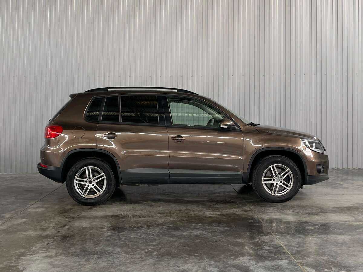 Volkswagen Tiguan, 2014 - фото №4