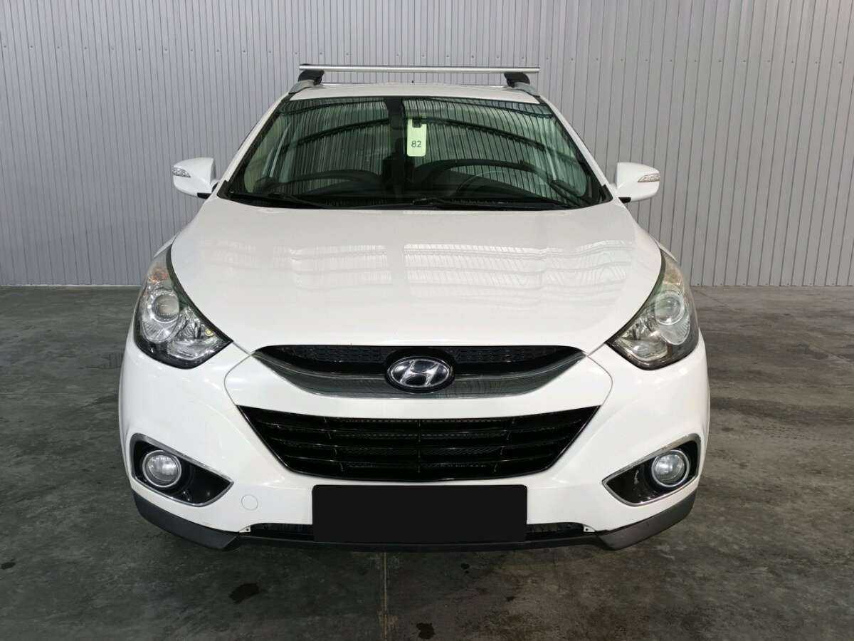 Hyundai ix35, 2012 - фото №2