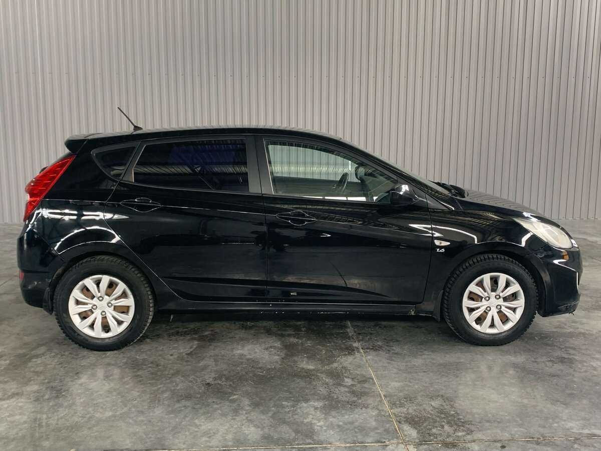 Hyundai Solaris, 2012 - фото №4