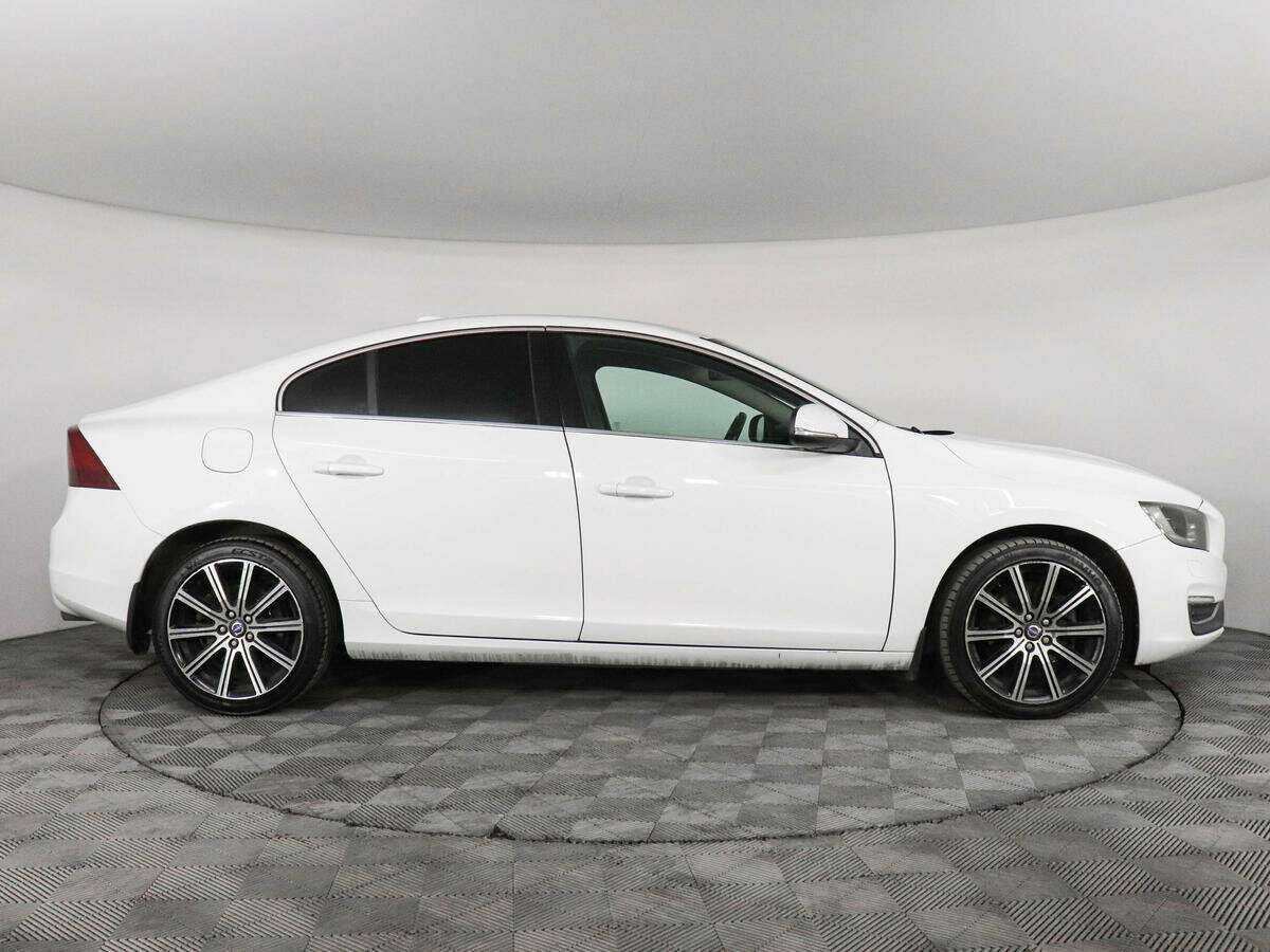 Volvo S60, 2014 - фото №3