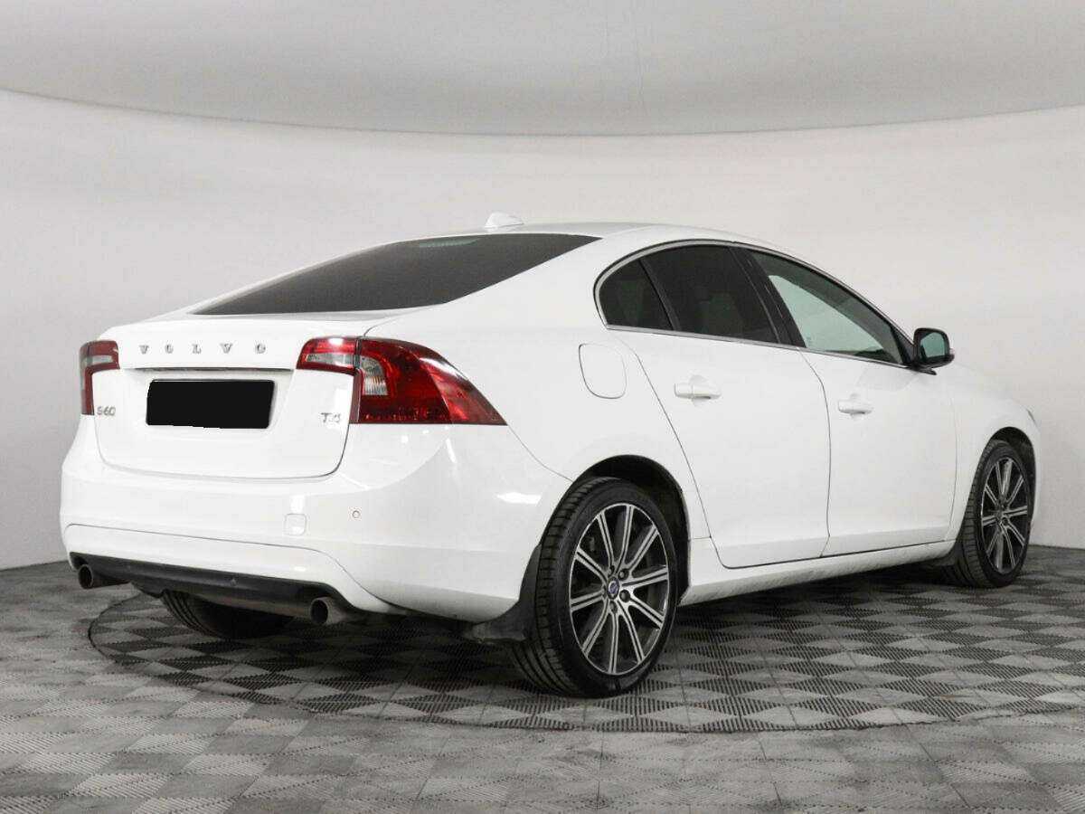 Volvo S60, 2014 - фото №4