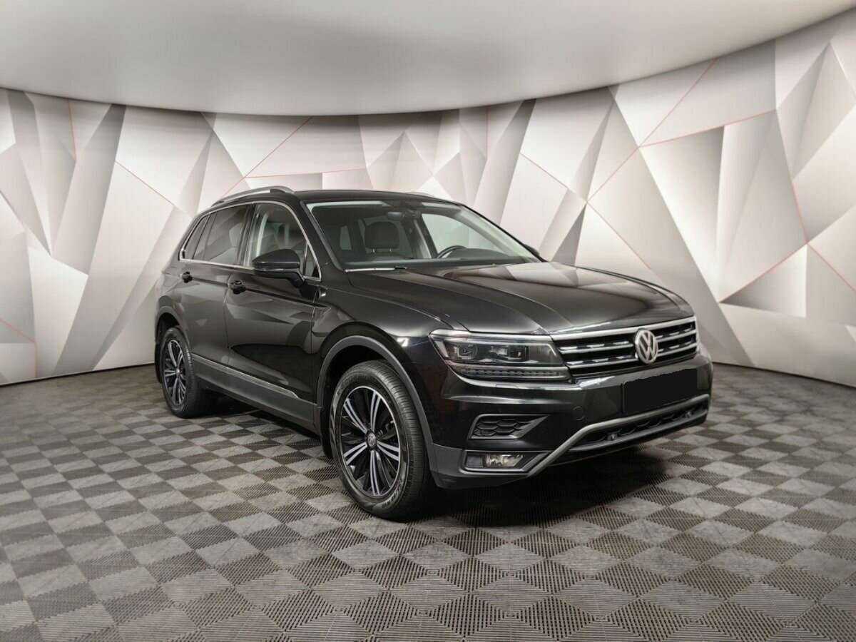 Volkswagen Tiguan, 2018 - фото №3