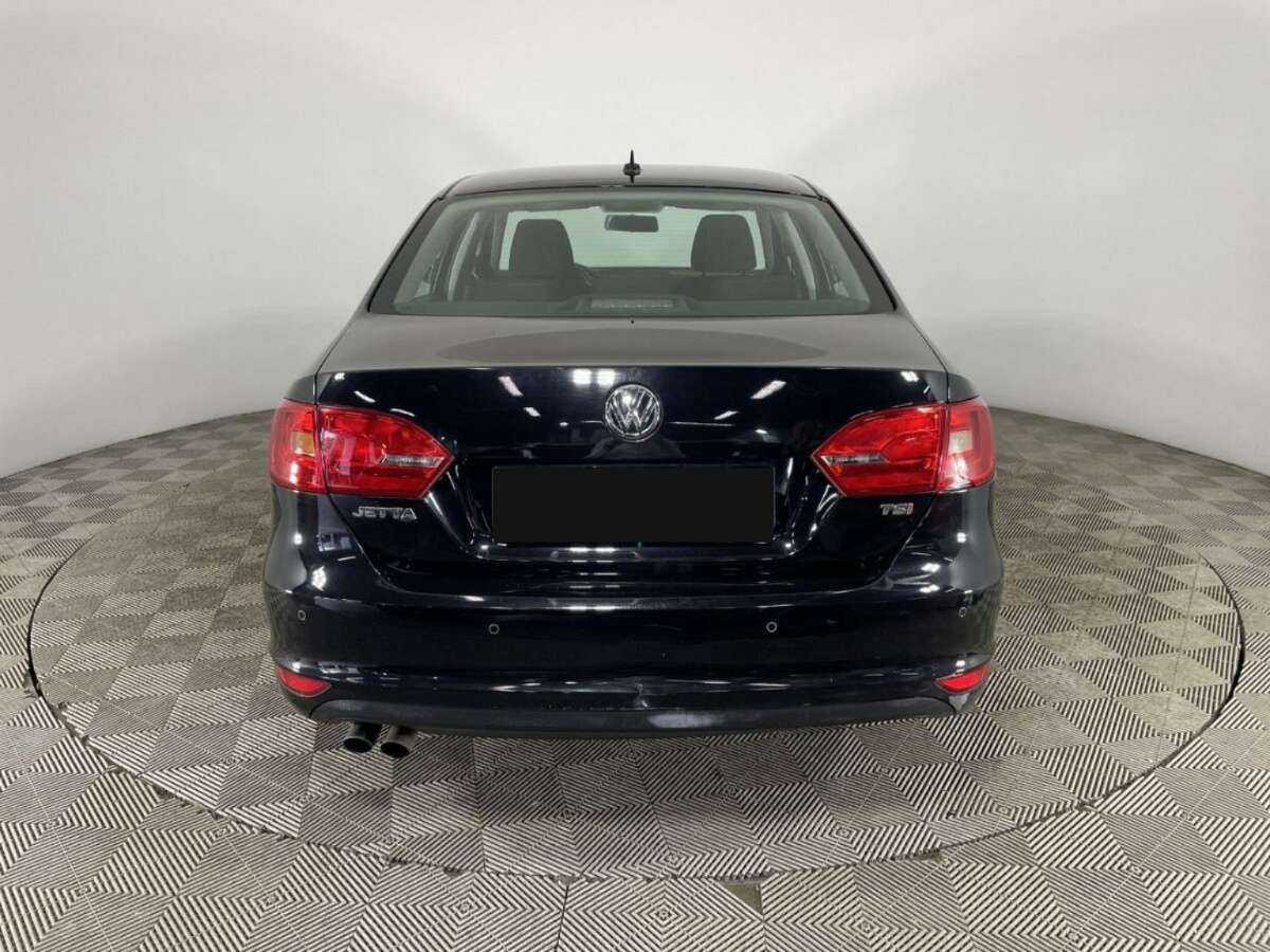 Volkswagen Jetta, 2013 - фото №3