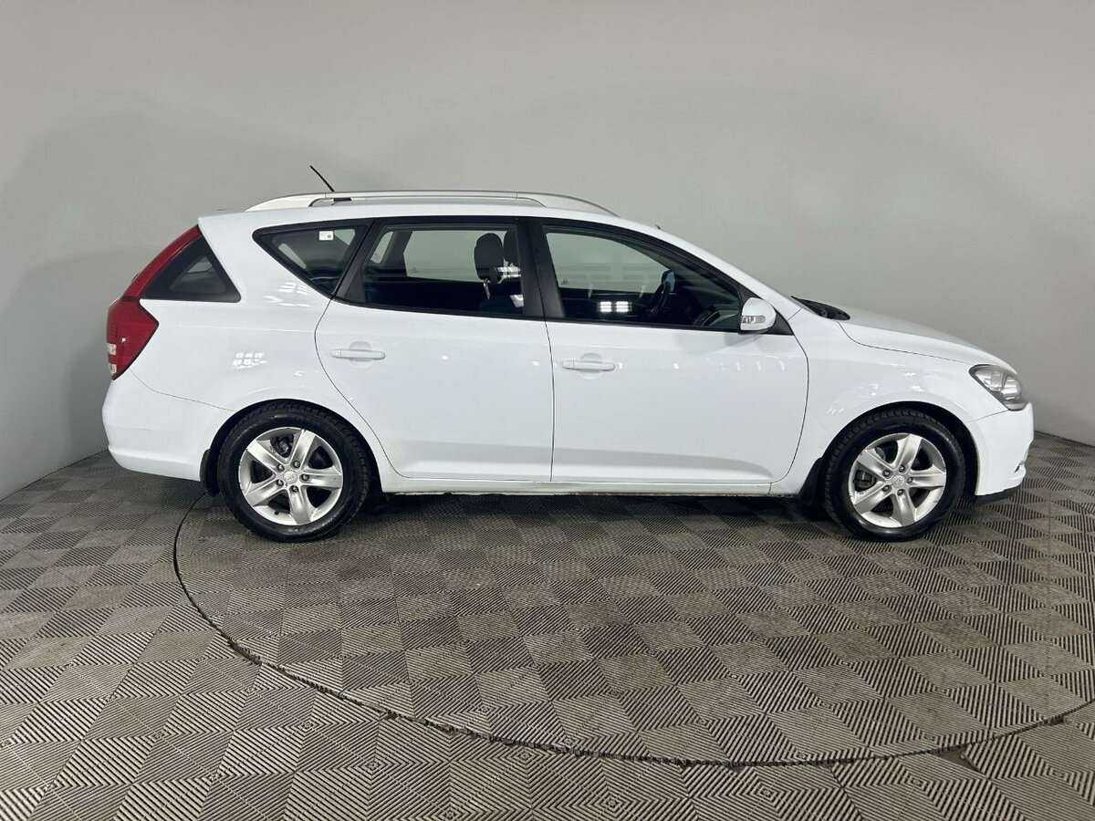 Kia Ceed, 2012 - фото №4