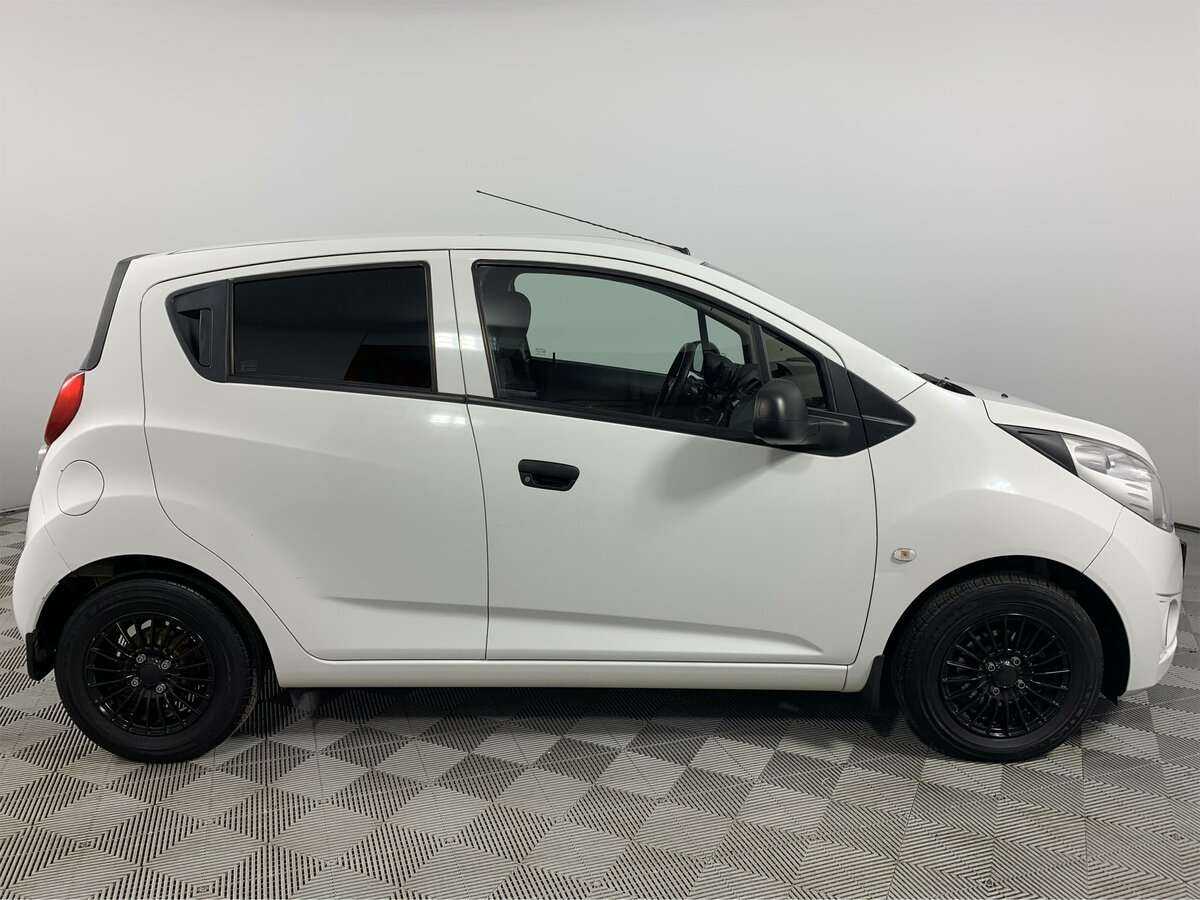 Chevrolet Spark, 2013 - фото №4
