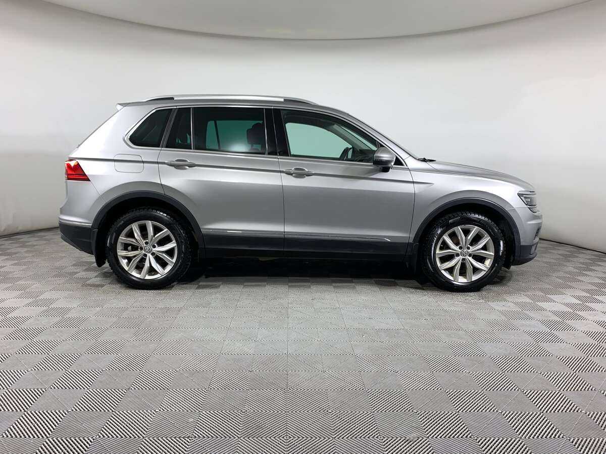 Volkswagen Tiguan, 2018 - фото №3