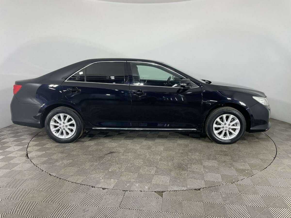 Toyota Camry, 2012 - фото №4