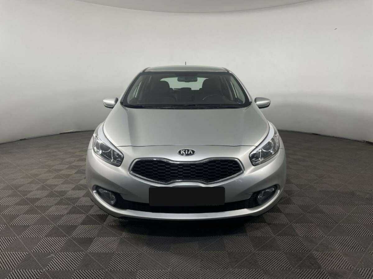 Kia Ceed, 2015 - фото №2