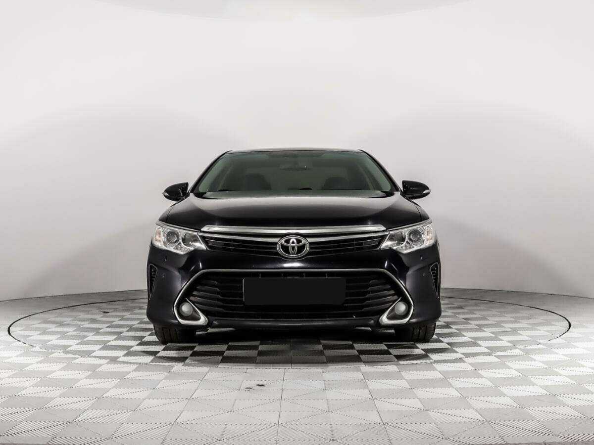 Toyota Camry, 2016 - фото №2
