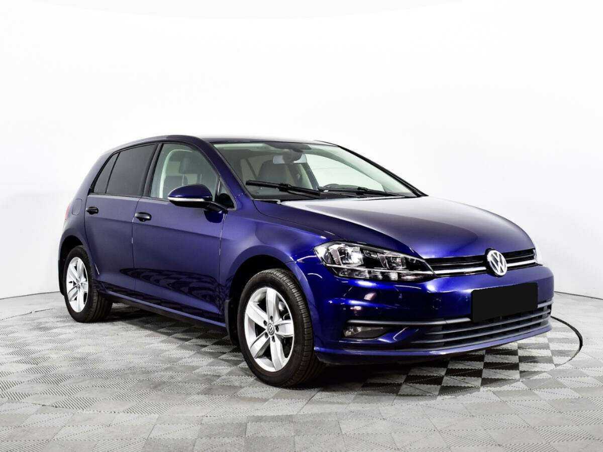 Volkswagen Golf, 2018 - фото №3