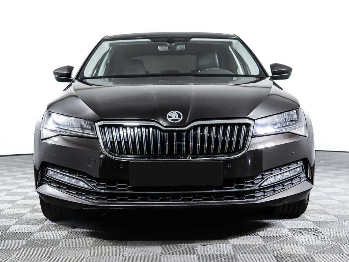 Skoda Superb, 2021 - фото №2