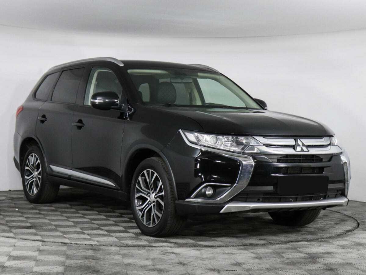 Mitsubishi Outlander, 2018 - фото №3