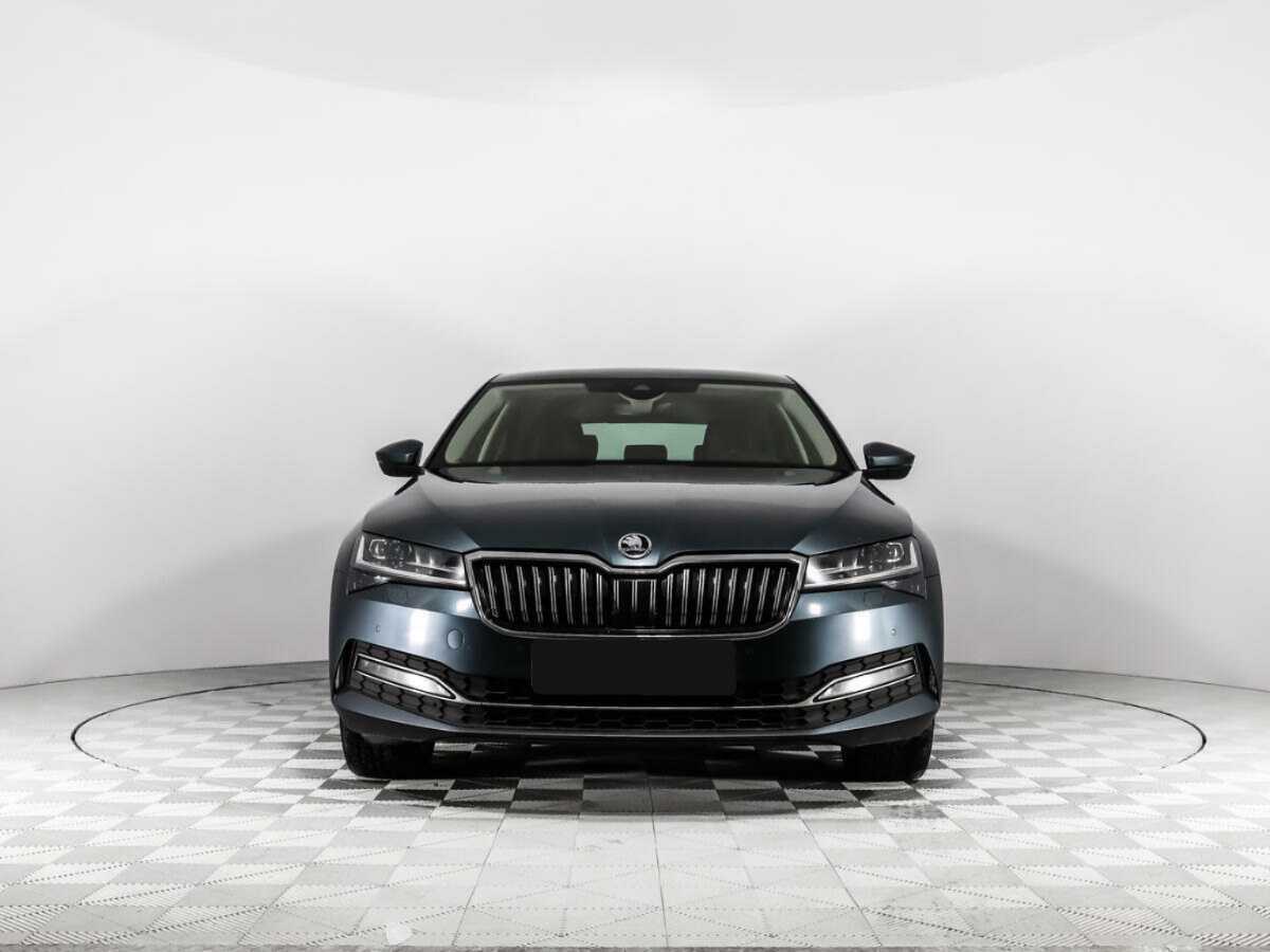 Skoda Superb, 2019 - фото №2