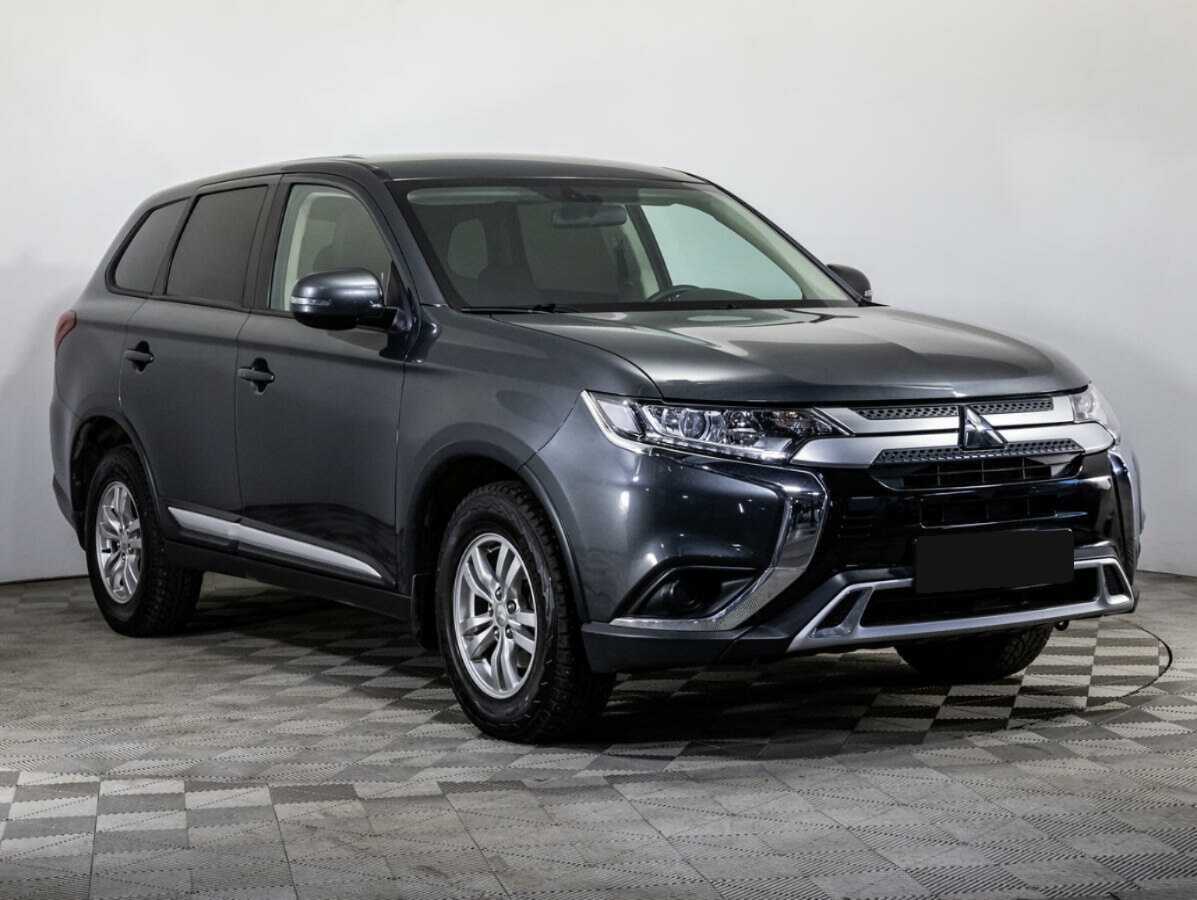 Mitsubishi Outlander, 2019 - фото №3