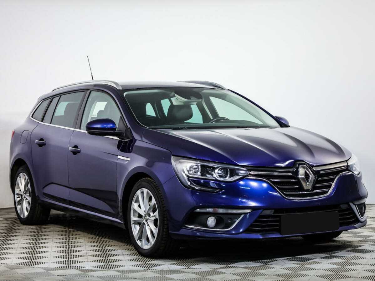 Renault Megane, 2017 - фото №2