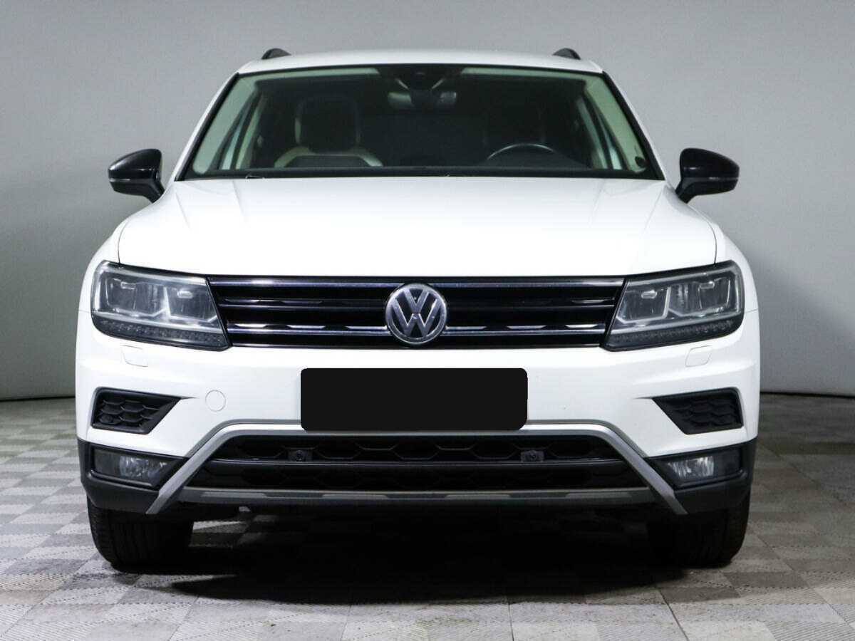 Volkswagen Tiguan, 2019 - фото №2