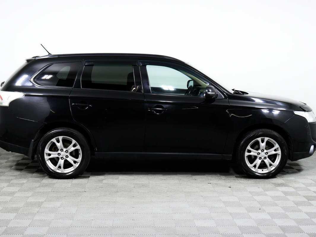 Mitsubishi Outlander, 2013 - фото №4