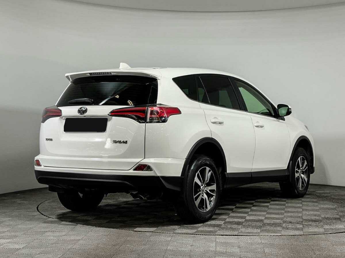 Toyota RAV4, 2016 - фото №4