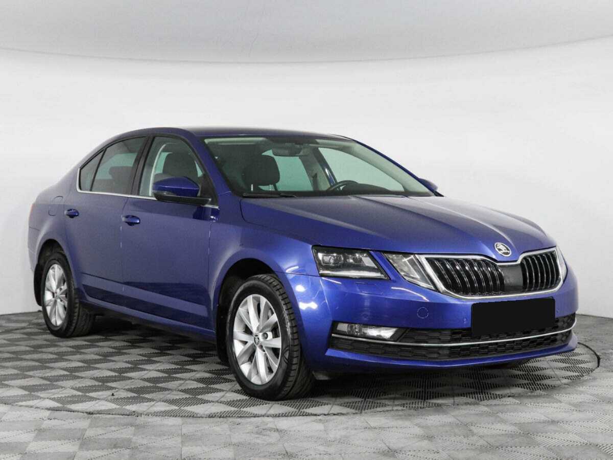 Skoda Octavia, 2018 - фото №3