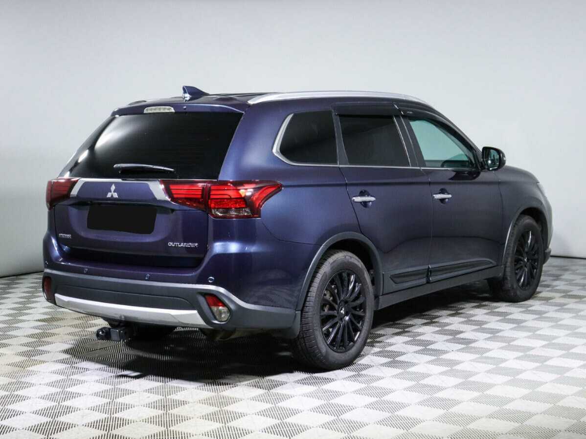 Mitsubishi Outlander, 2018 - фото №4