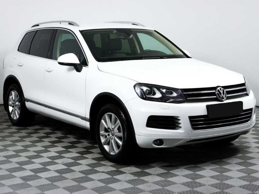 Volkswagen Touareg, 2012 - фото №3