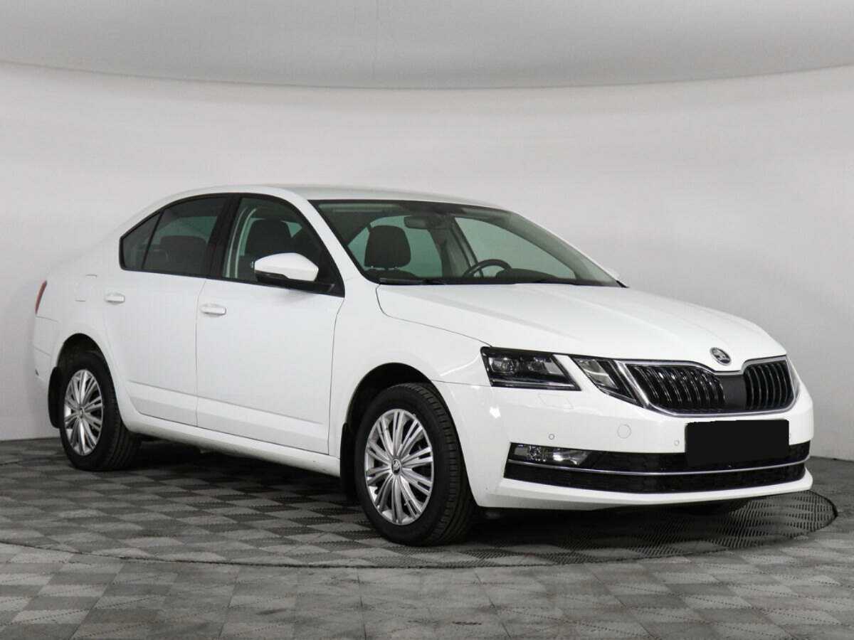 Skoda Octavia, 2018 - фото №3