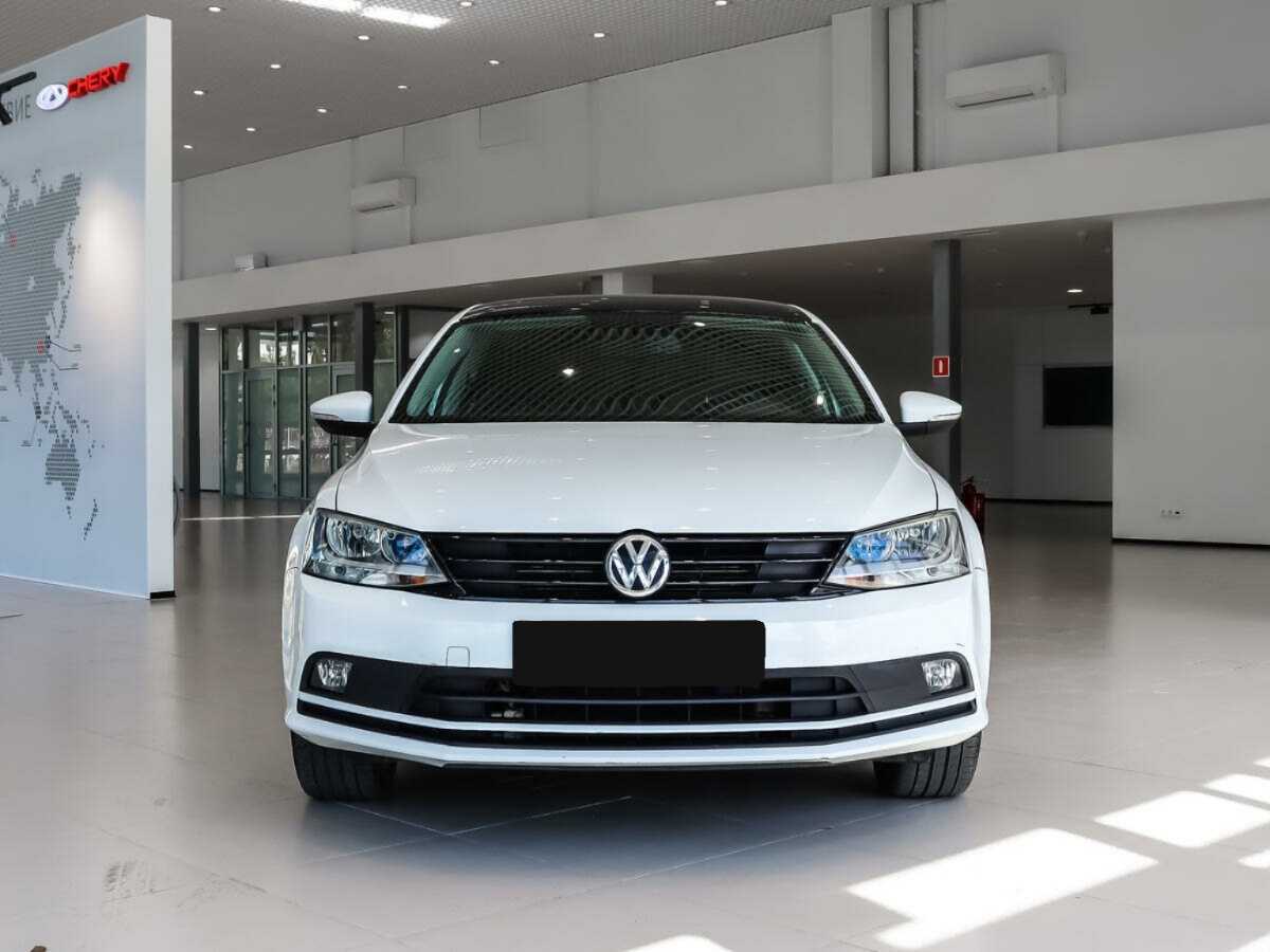 Volkswagen Jetta, 2017 - фото №2
