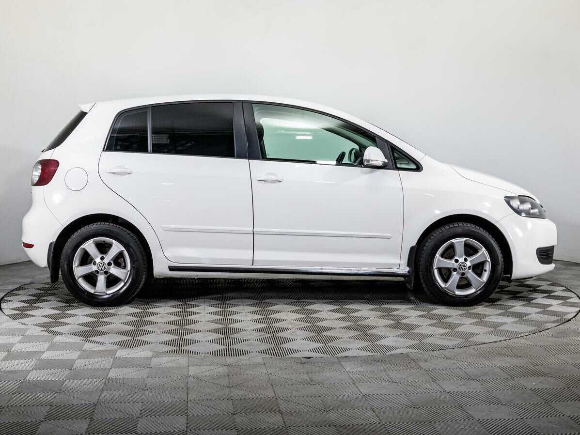 Volkswagen Golf Plus, 2013 - фото №4