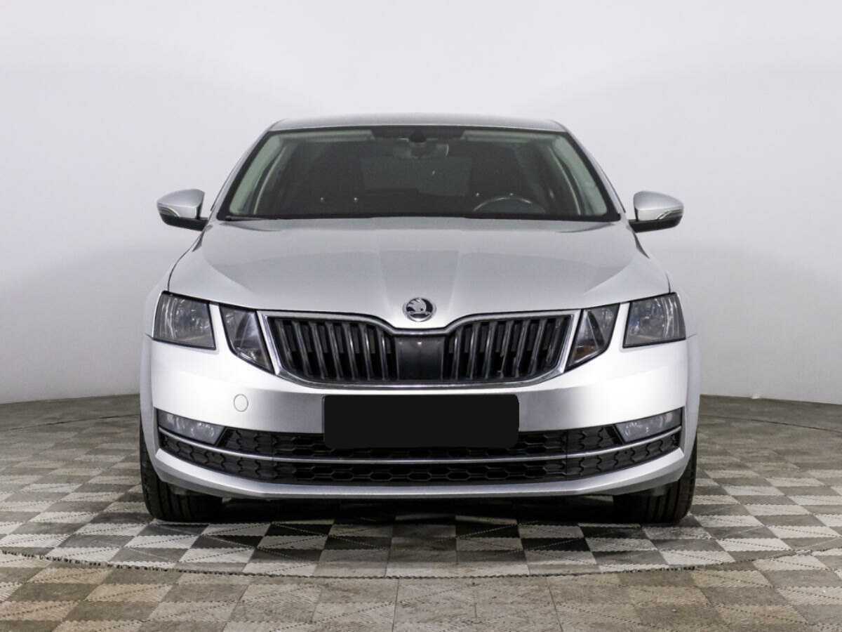 Skoda Octavia, 2018 - фото №2