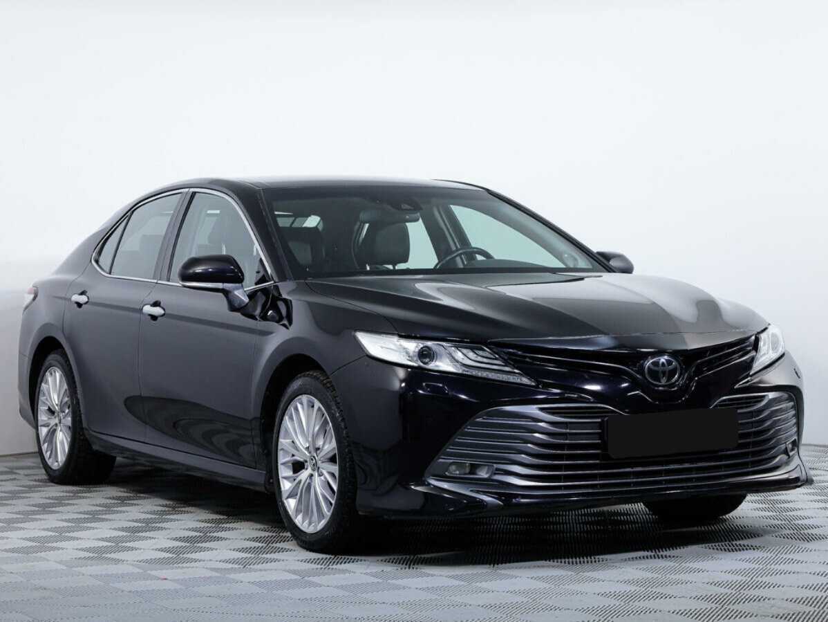 Toyota Camry, 2019 - фото №3