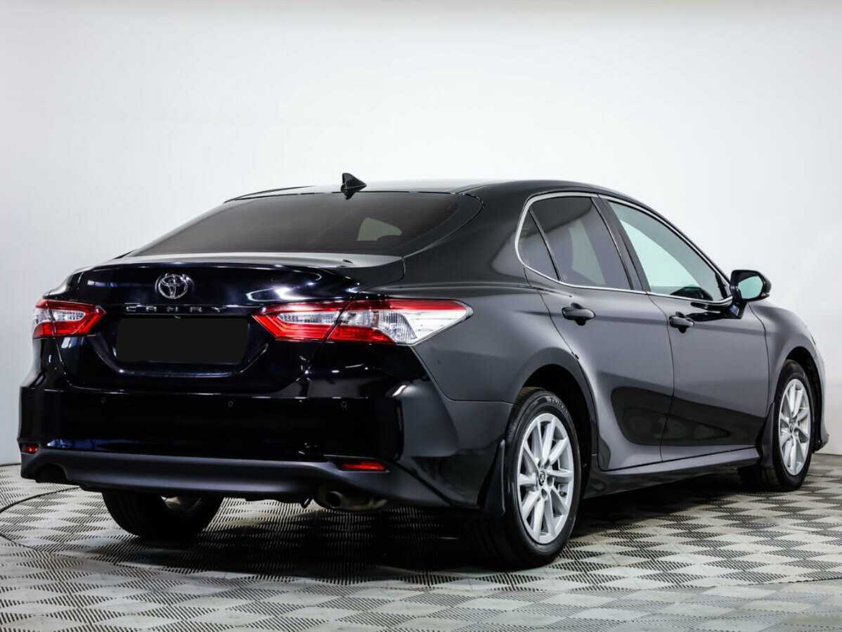 Toyota Camry, 2021 - фото №4