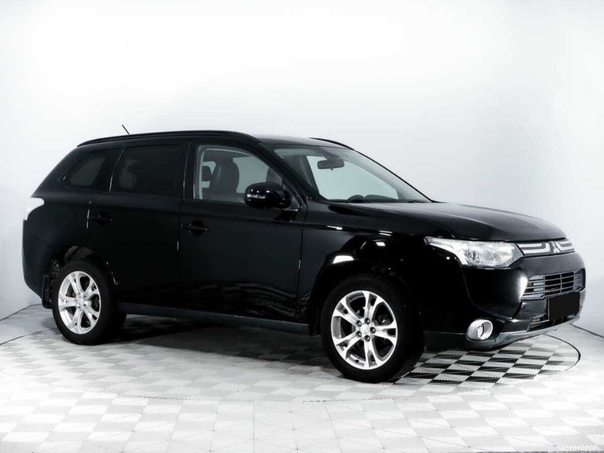 Mitsubishi Outlander, 2013 - фото №3