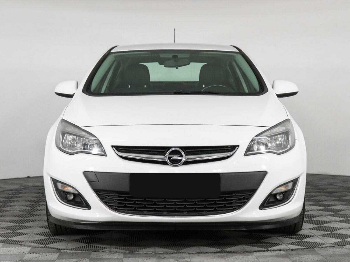 Opel Astra, 2013 - фото №2