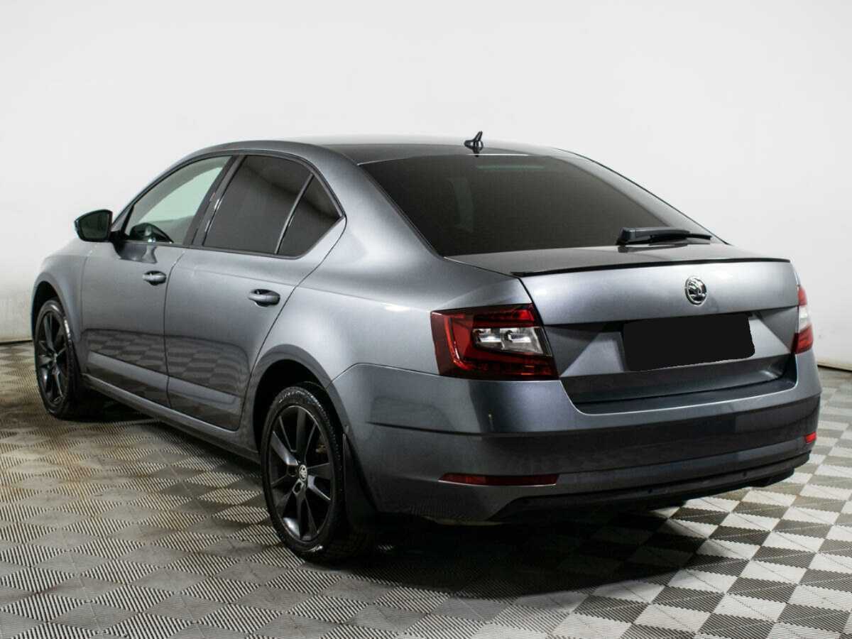 Skoda Octavia, 2018 - фото №3