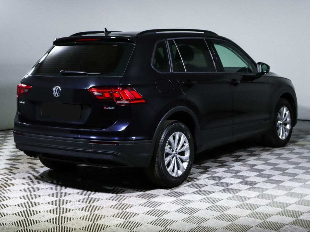 Volkswagen Tiguan, 2020 - фото №4