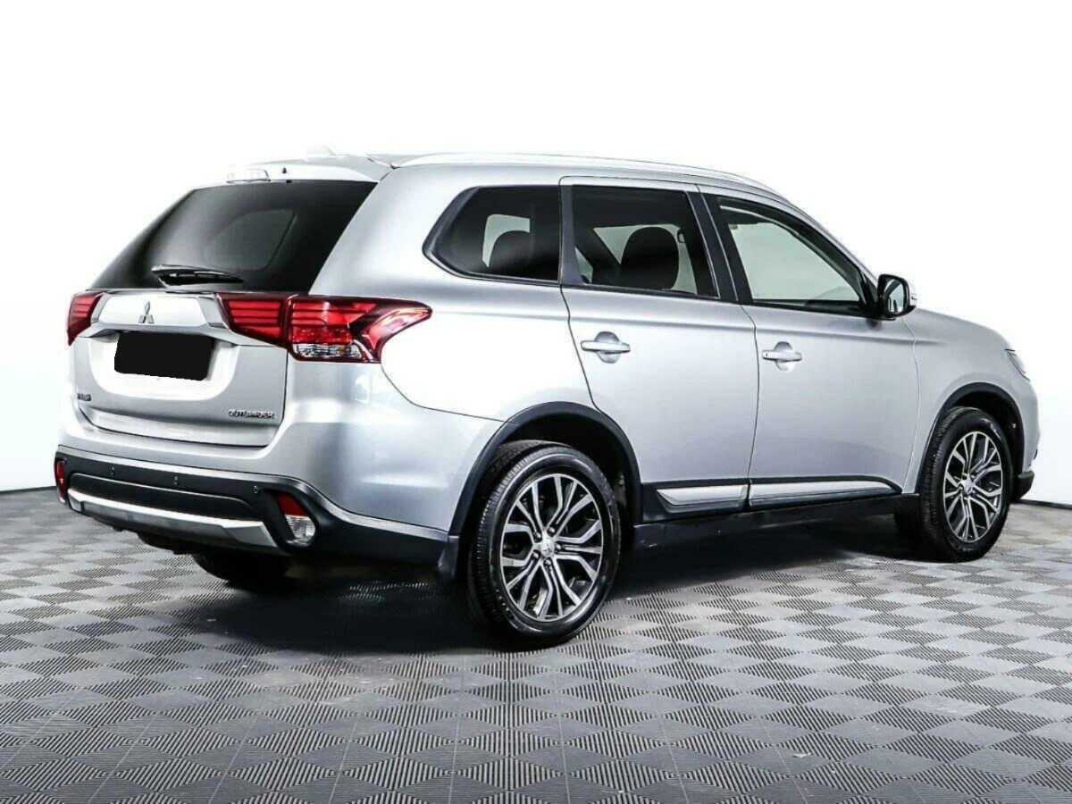 Mitsubishi Outlander, 2016 - фото №4