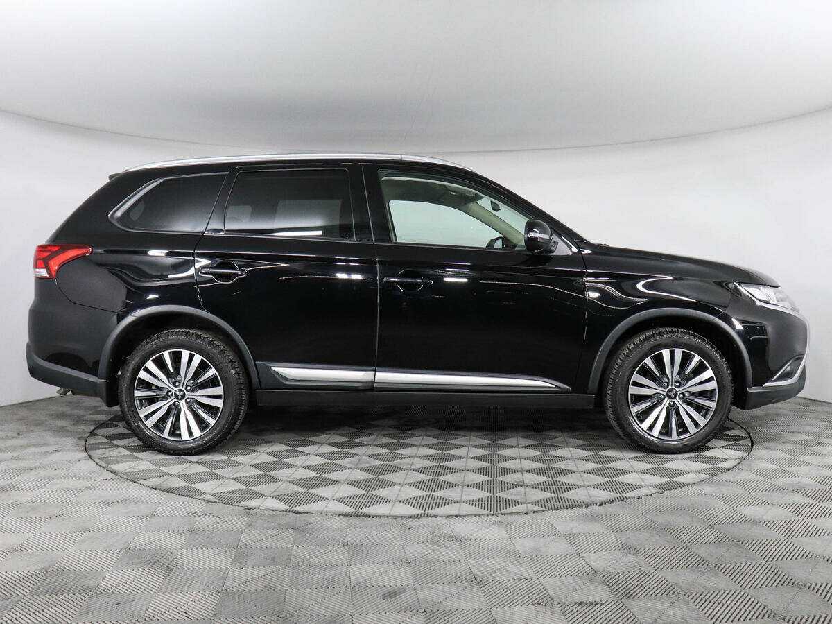Mitsubishi Outlander, 2019 - фото №4