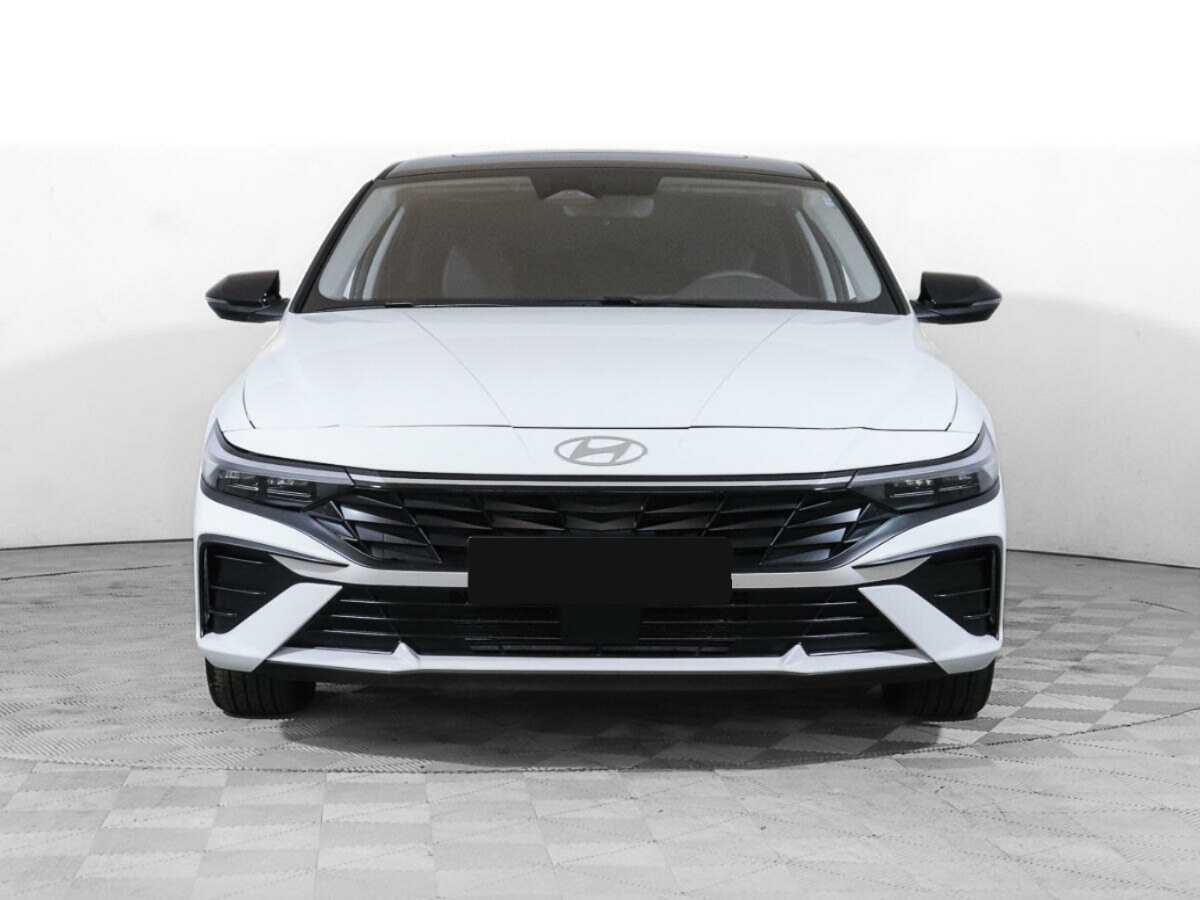 Hyundai Elantra, 2024 - фото №1