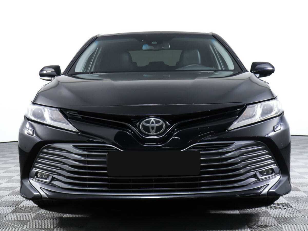 Toyota Camry, 2019