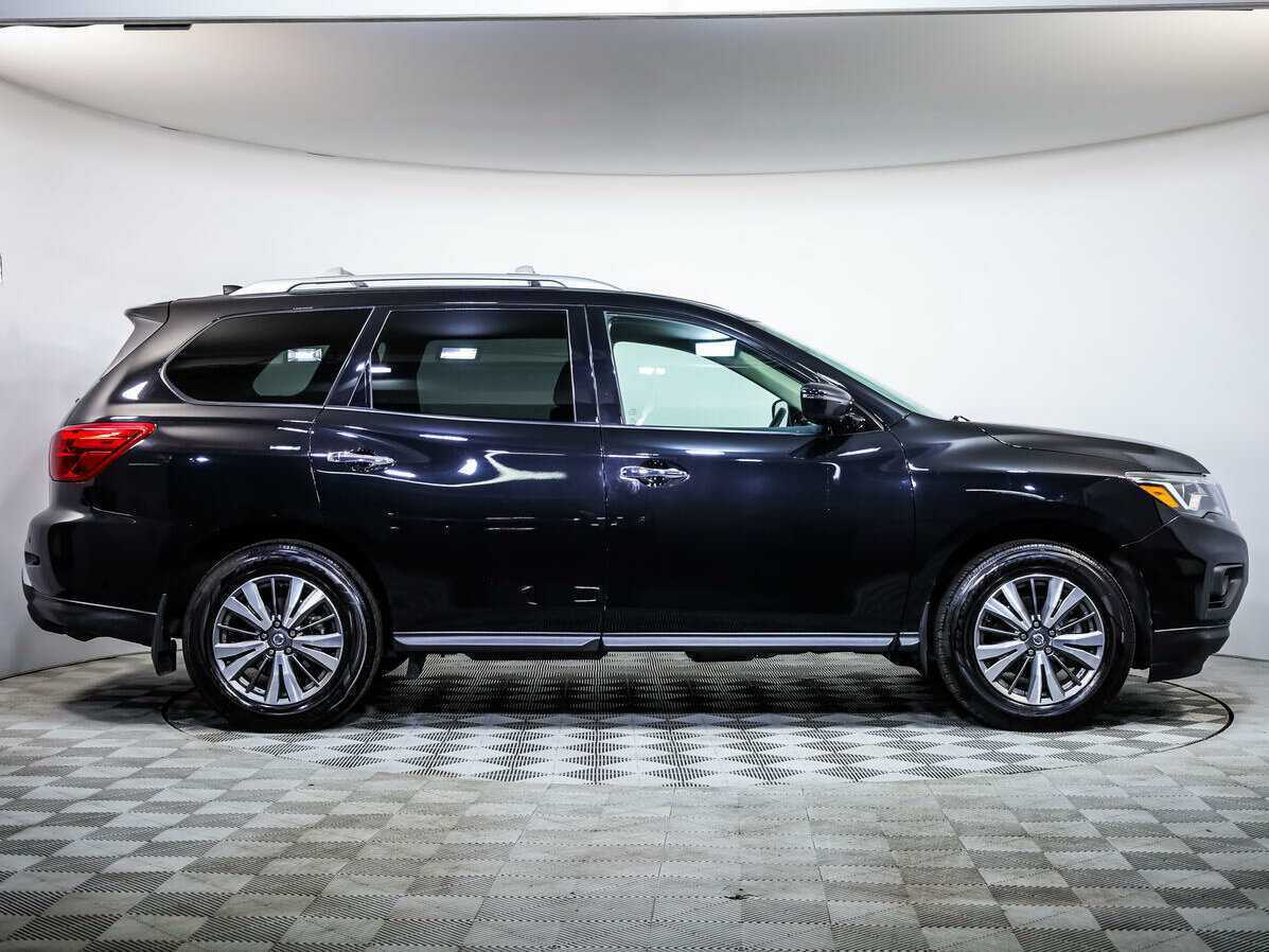 Nissan Pathfinder, 2020 - фото №3