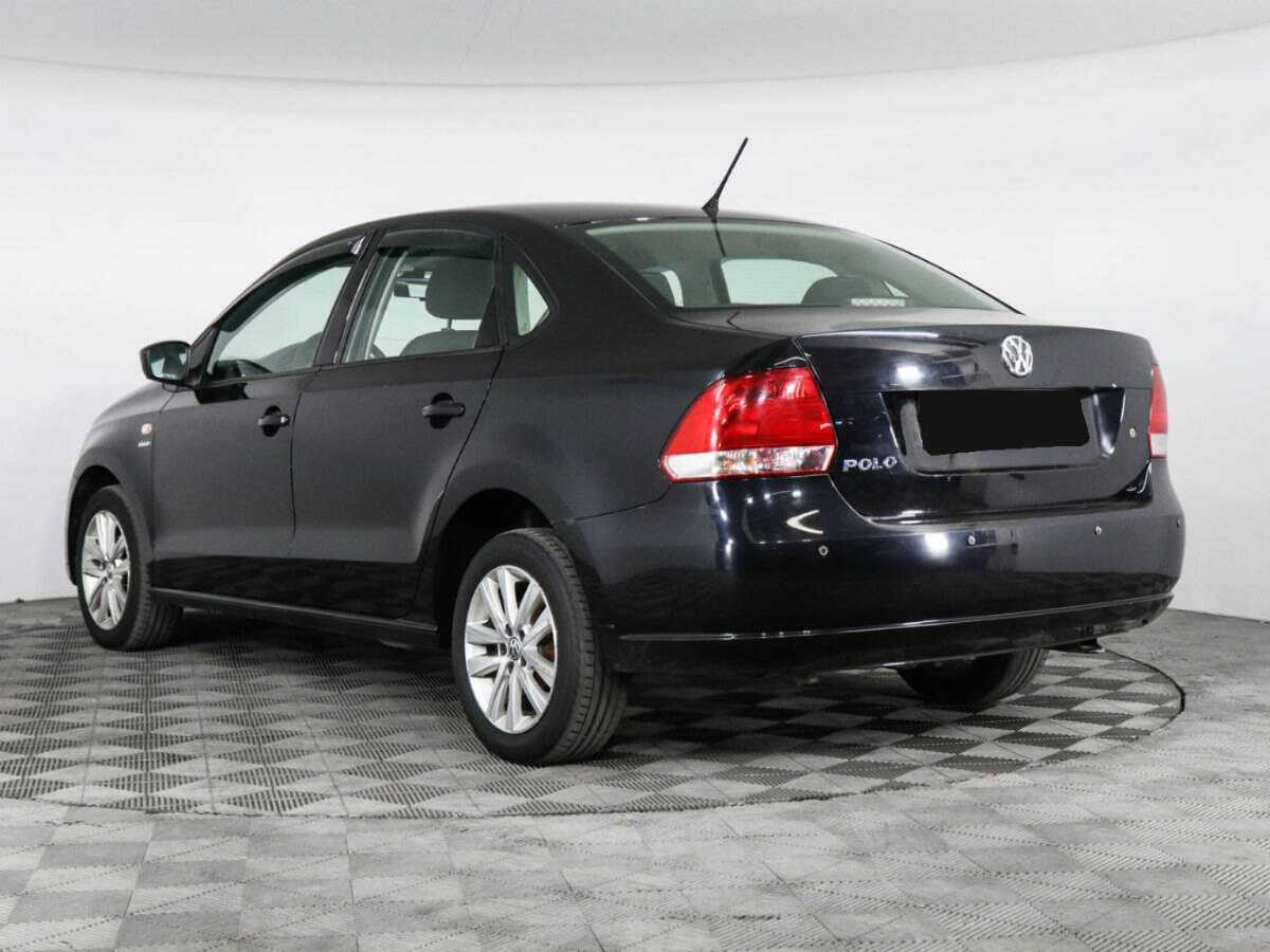 Volkswagen Polo, 2013 - фото №4