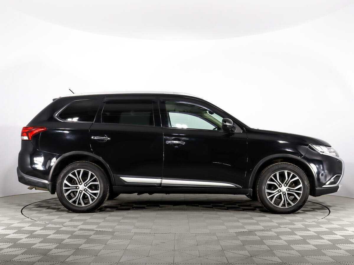 Mitsubishi Outlander, 2016 - фото №4