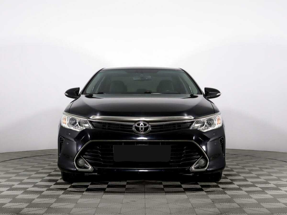 Toyota Camry, 2016 - фото №2