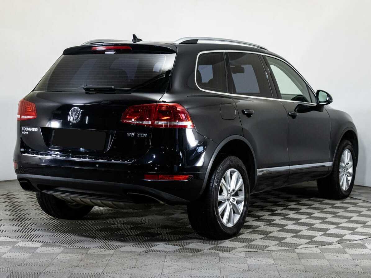 Volkswagen Touareg, 2012 - фото №4