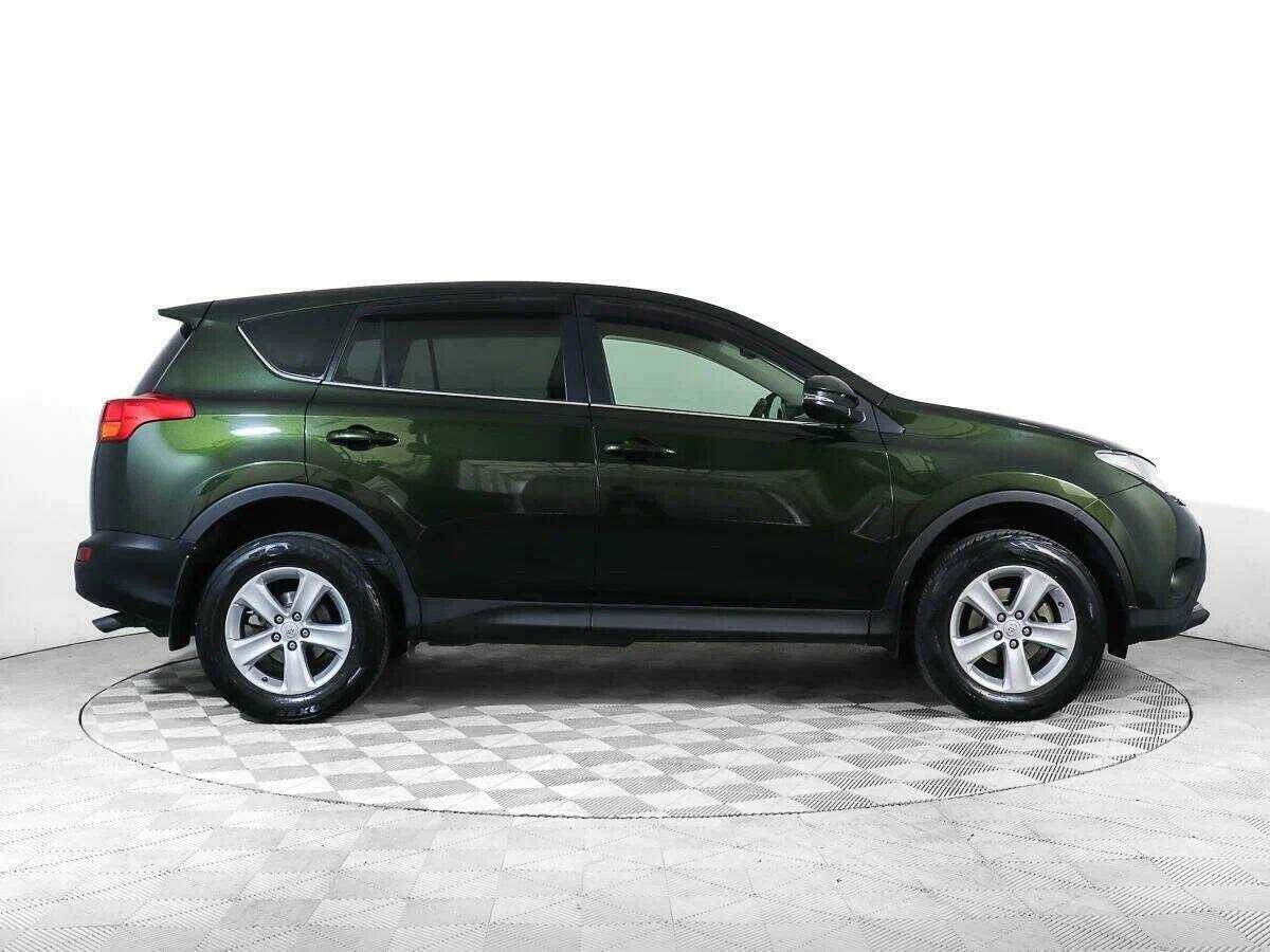 Toyota RAV4, 2012 - фото №4