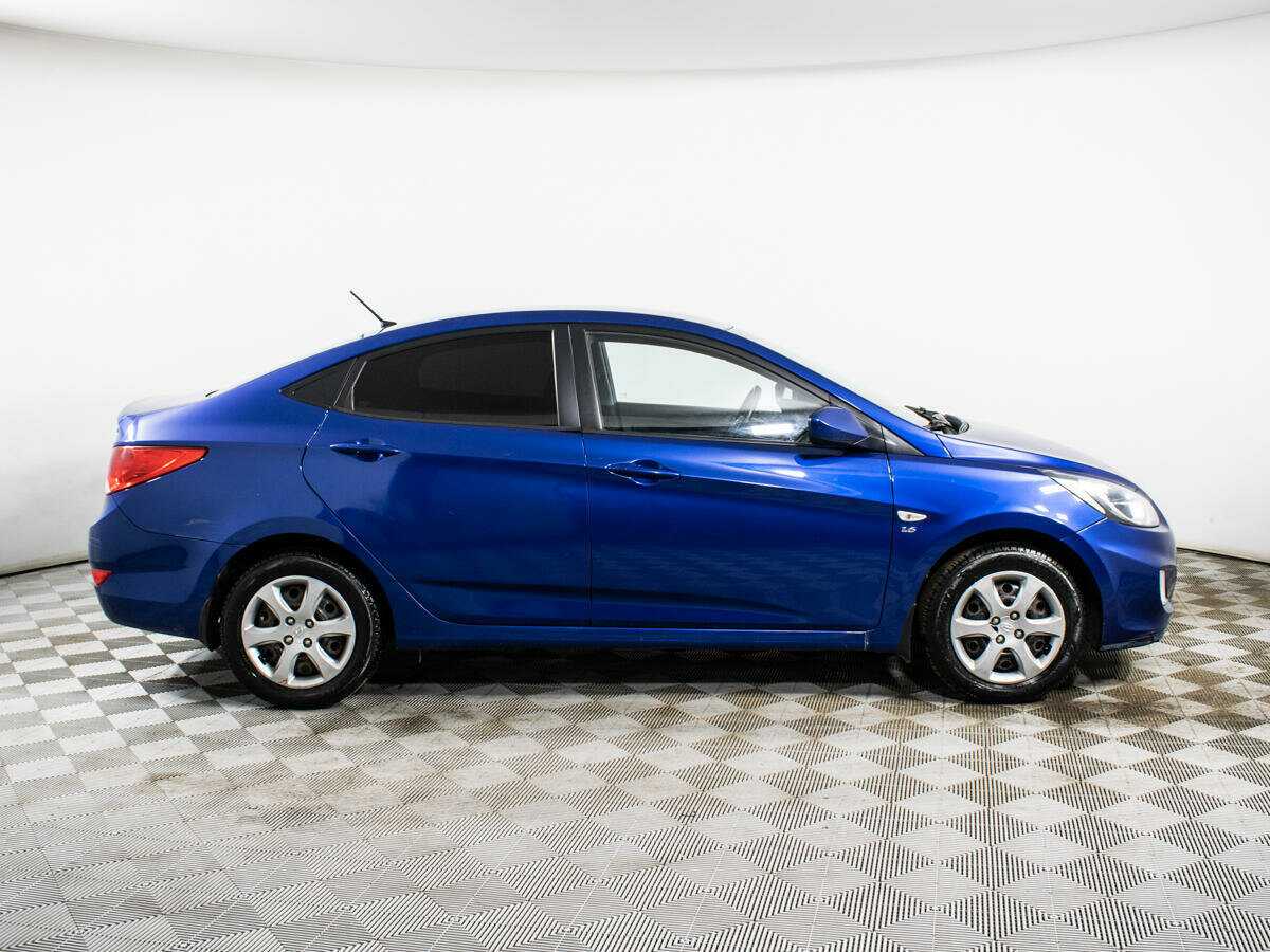 Hyundai Solaris, 2012 - фото №4