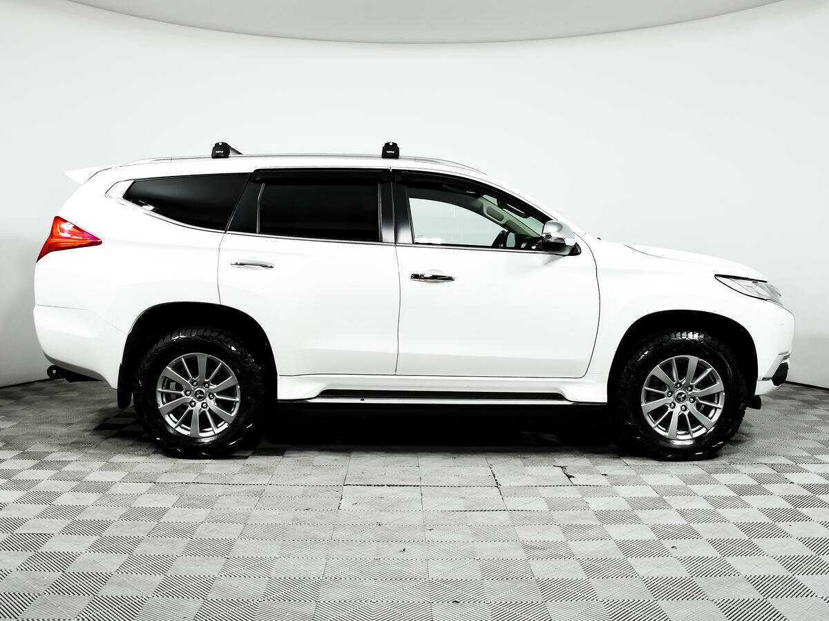 Mitsubishi Pajero Sport, 2019 - фото №4